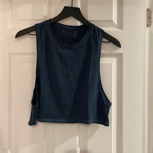 Muscle love crop tank top